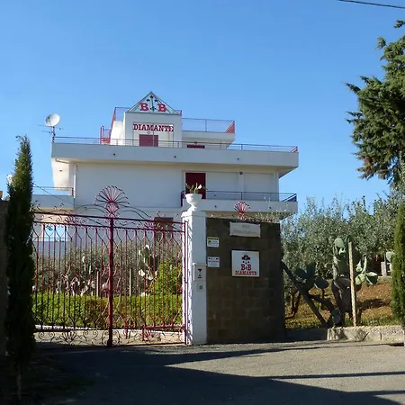 לינה וארוחת בוקר B&B Diamante